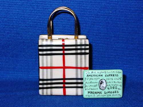 BURBERRY PURSE W/CREDIT CARD